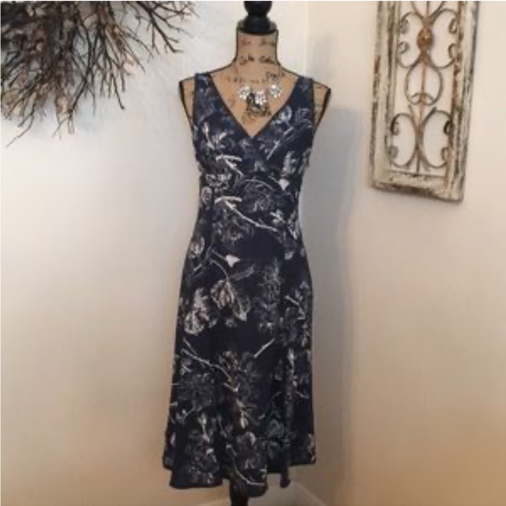 90’sY2K Espirt Navy Blue/Wht Floral Dress-Cross Over VNeck-Tieback belt-Sz6 EUC‌